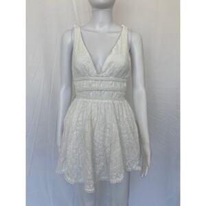 Lace Sleeveless Mini Dress- White